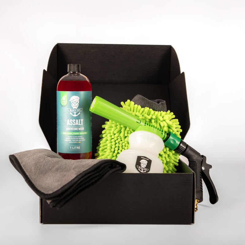 ASSALT Adventure Wash boat wash kit with foam cannon, wash mitt and microfibre cloth