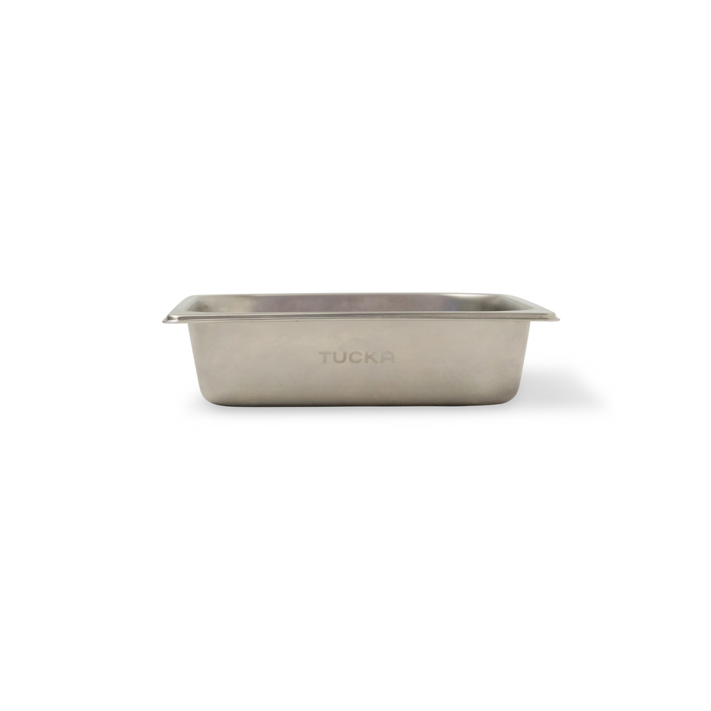 Medium tray in use
